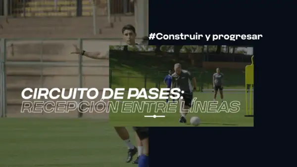 Entrenadores dirigen un circuito técnico de fútbol para mejorar la recepción entre líneas.